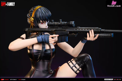 Spy x Family Sniper Yor Forger 1/4 GK Statue - Pink Studio [Pre-Order] - SPY x FAMILY