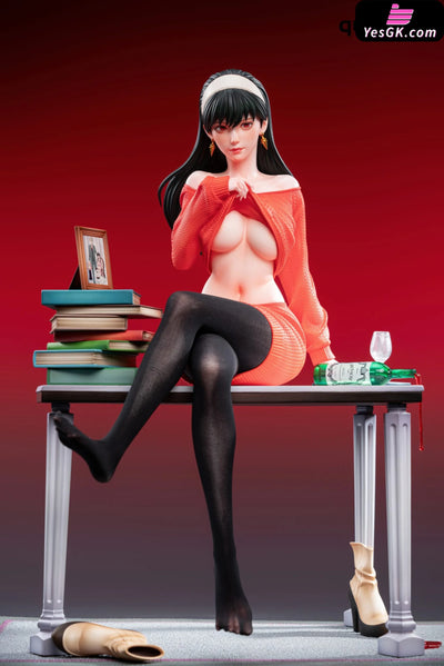 Spy x Family Yor Forger 1/4 Scale Statue Tipsy Deadly Allure - HeRa Studio [Pre-Order] SPY x FAMILY