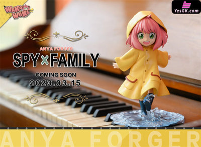 Spy x Family Anya Forger Kicking Water Resin Statue - Wakuwaku Studio [Pre-Order]