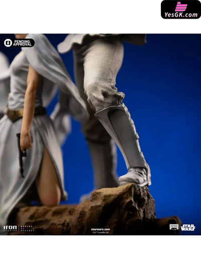 Star Wars 1/10Luke and Leia Statue LUCSWR115624-10 (Licensed) - Iron Studio [Pre-Order Closed] Star Wars