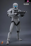 Star Wars: The Bad Batch Clone Commando 1/6Th Scale Collectible Figure - Hottoys Studio [Pre-Order]