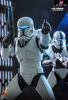 Star Wars: The Bad Batch Clone Commando 1/6Th Scale Collectible Figure - Hottoys Studio [Pre-Order]