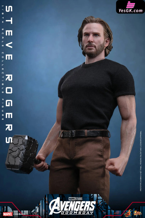 Steve Rogers 1/6th Scale Collectible Figure - Hot Toys