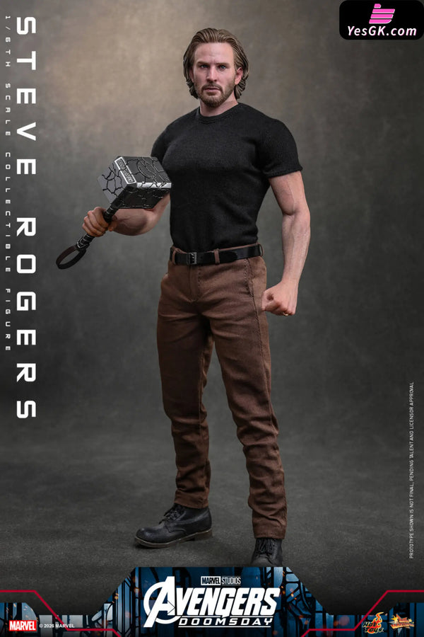 Steve Rogers 1/6th Scale Collectible Figure - Hot Toys