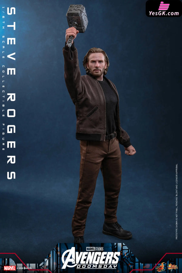 Steve Rogers 1/6th Scale Collectible Figure - Hot Toys
