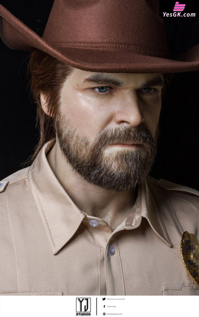 Stranger Things Hopper 1/1 Bust Resin Statue - Yj Studio [Pre-Order] Others