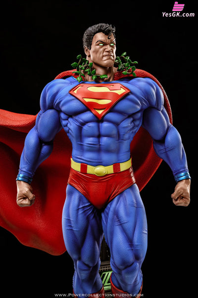 Dc Comics Superman Clark Kent Resin Statue - Power Collection Studio [Pre-Order]