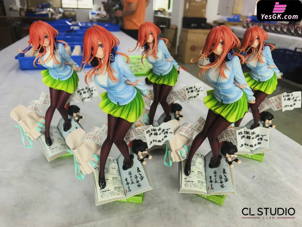 The Quintessential Quintuplets Miku Nakano 1/6 GK Statue - CL Studio [In-Stock] - Others