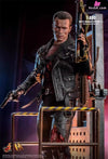 The Terminator Dx46 2 Judgment Day T-800 Battle Damage Version 2.0 (Licensed) Figure - Hottoys