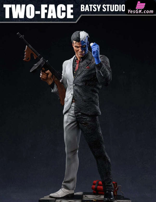 Two Face GK Statue - Batsy Studio [In-Stock] - Full Payment / 1/4 Scale - Others