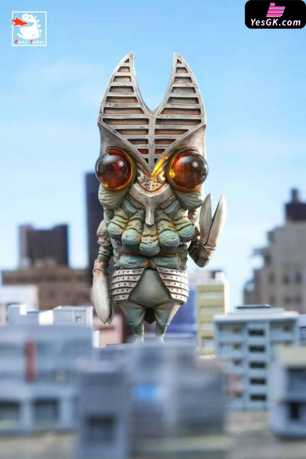 Ultraman Goodbye Childhood #1 Hello Little Monster Alien Baltan & Zetton & Alien Metron GK Statue - KAIJUU TANDO Studio