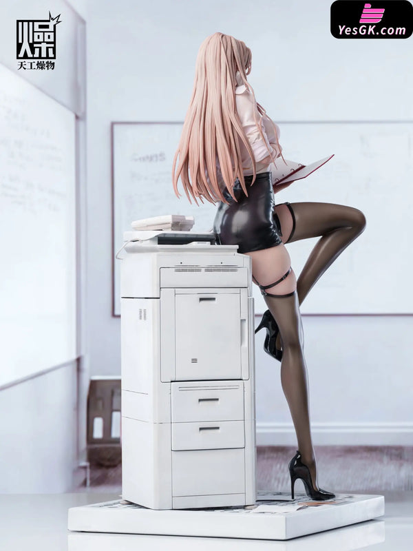 Private Secretary Uniform Series Vol.2 (Licensed) Statue - TGZW Studio [Pre-Order] Others