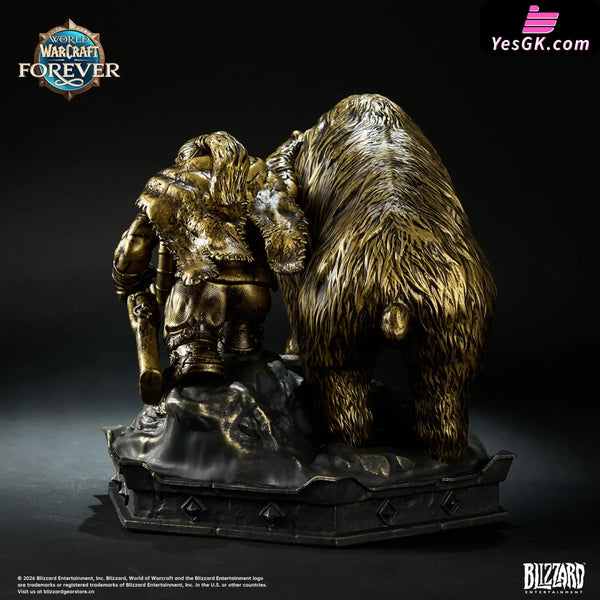 WARCRAFT Dwarven Hunter & Bear Statue - BLIZZARD
