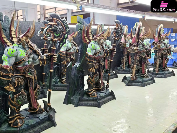 World of Warcraft T6 Warloc & Fel Lord Zakuun Statue - BR Studio [In-Stock] World of Warcraft
