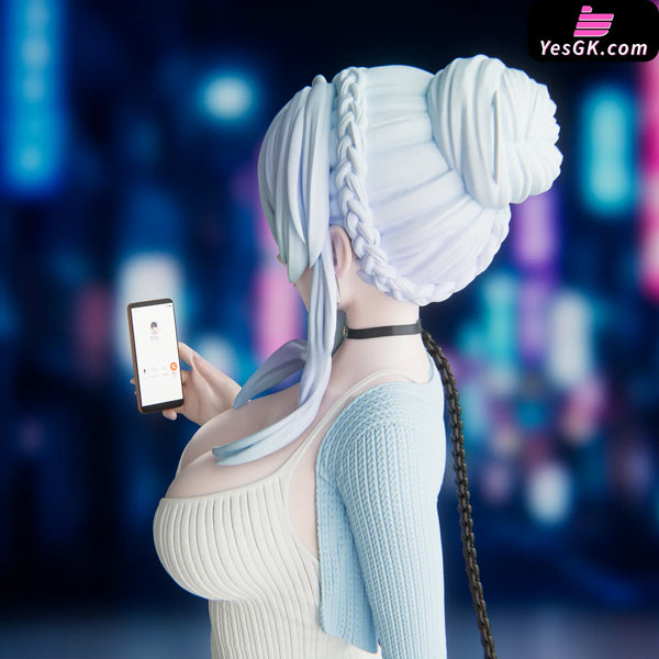 Yukino Mifuyu Statue - NekoNest Studio